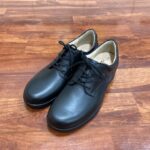 何にでも履ける「黒靴」